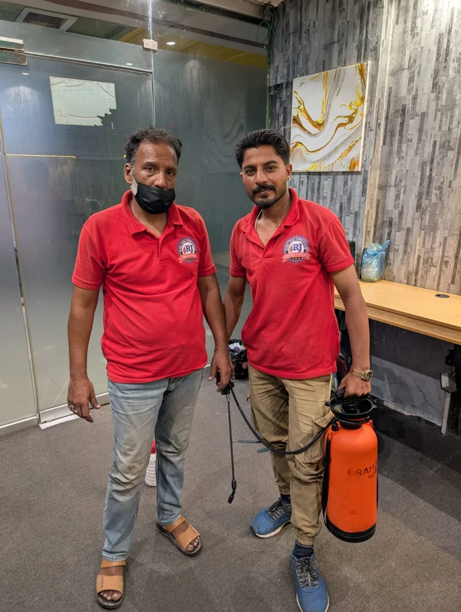 Team on site — Rana Jees Fumigation Services service team